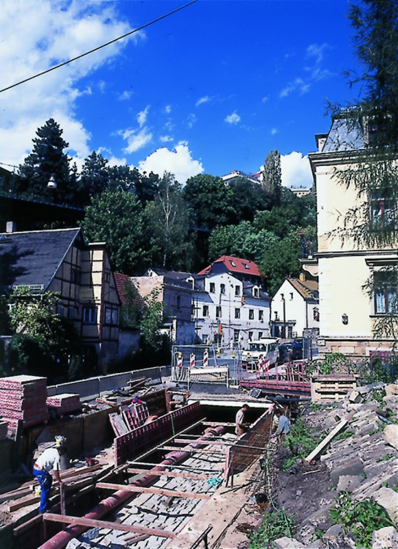 Sanierung der Grundstraße mit dem Trillekanal, 1999. Foto: Jürgen Frohse